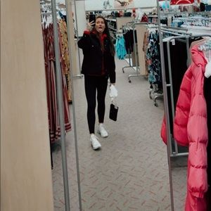 Meet your Posher, Gigi